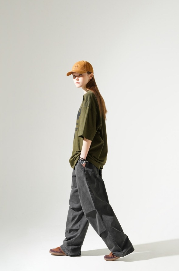 PERSTEPのTwo Tuck Pigment Parachute Pants 全5色 PERSTEP] Two Tuck Pigment Parachute Pants