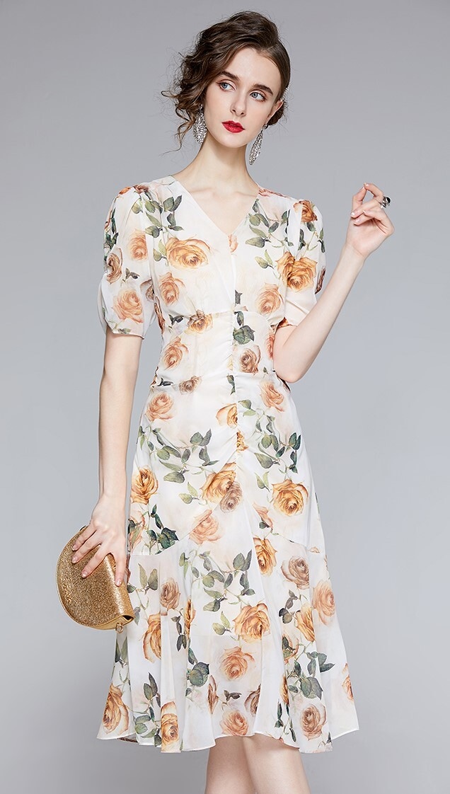 ワンピース 半袖 春 夏 秋 きれいめ Aライン フレアワンピース マーメイド フレアスカート 膝下 ミモレ丈 ミディアム丈 パフスリーブ Vネック 襟なし 透け感 春カラー アプリコット S M L