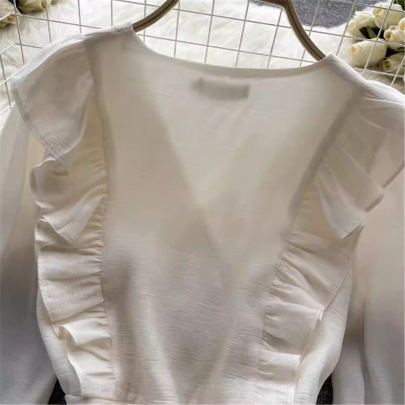 トップス シャツ ブラウス 袖あり 長袖 Vネック フリル かわいい 大人可愛い きれいめ シンプル カジュアル 大人 上品 おしゃれ お洒落 かっこいい レトロ 大人女子 こなれ感 ラフ トップス シャツ ブラウス 袖あり 長袖 Vネック フリル かわいい 大人可愛い きれいめ シンプル カジュアル 大人 上品 おしゃれ お洒落 かっこいい レトロ 大人女子 こなれ感 ラフ
