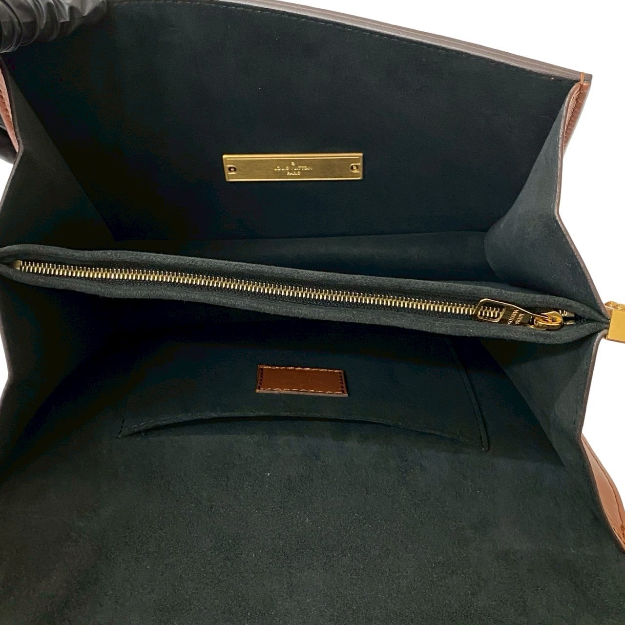 ドーフィーヌ モノグラムショルダーバッグ レザー PVC ブラウン 61-10 ドーフィーヌ モノグラムショルダーバッグ レザー PVC ブラウン 61-10