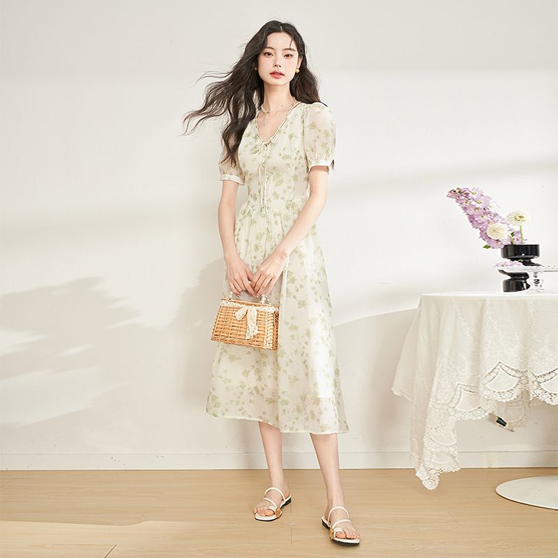 CHANEL フラワープリント 半袖ワンピース dfl119_1.jpg