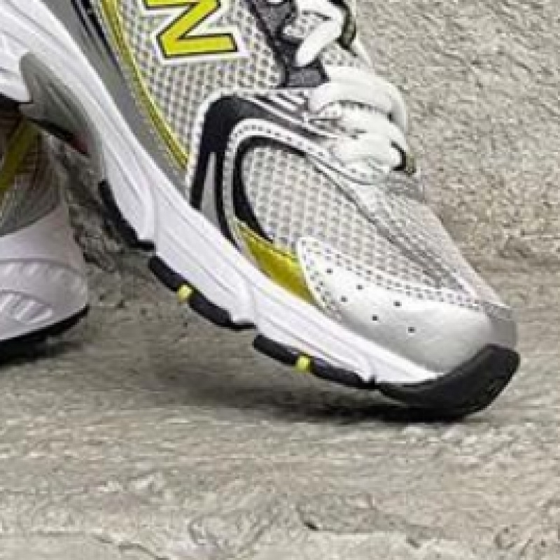 ニューバランス 530 シルバー MR530SC ニューバランス 530 シルバー MR530SC