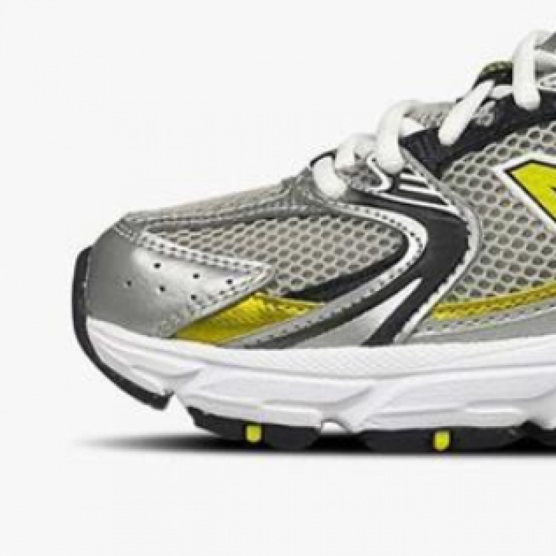 ニューバランス 530 シルバー MR530SC ニューバランス 530 シルバー MR530SC