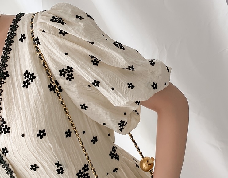 マタニティ ワンピース 花柄 フラワー Vネック パフスリーブ 半袖