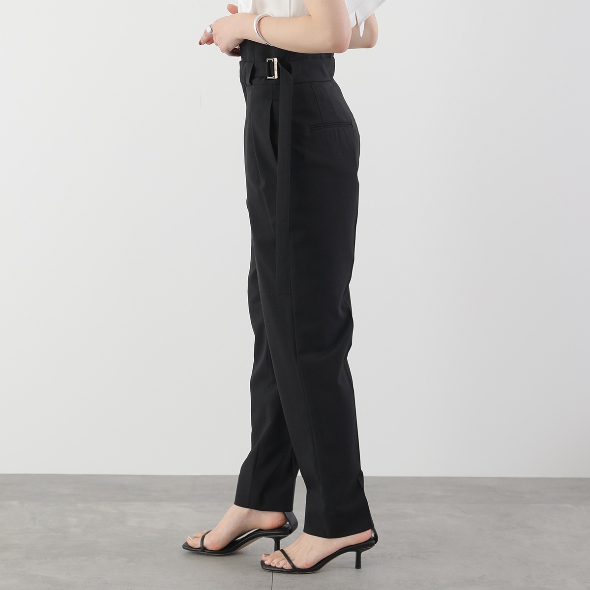 IORE イオレ スラックス FOLD PANTS フォールド IOR24AW-PT-001 レディース ハイウェスト プリーツ ベルト BLACK 【mega】 IORE イオレ スラックス FOLD PANTS フォールド IOR24AW-PT-001 レディース ハイウェスト プリーツ ベルト BLACK 【mega】