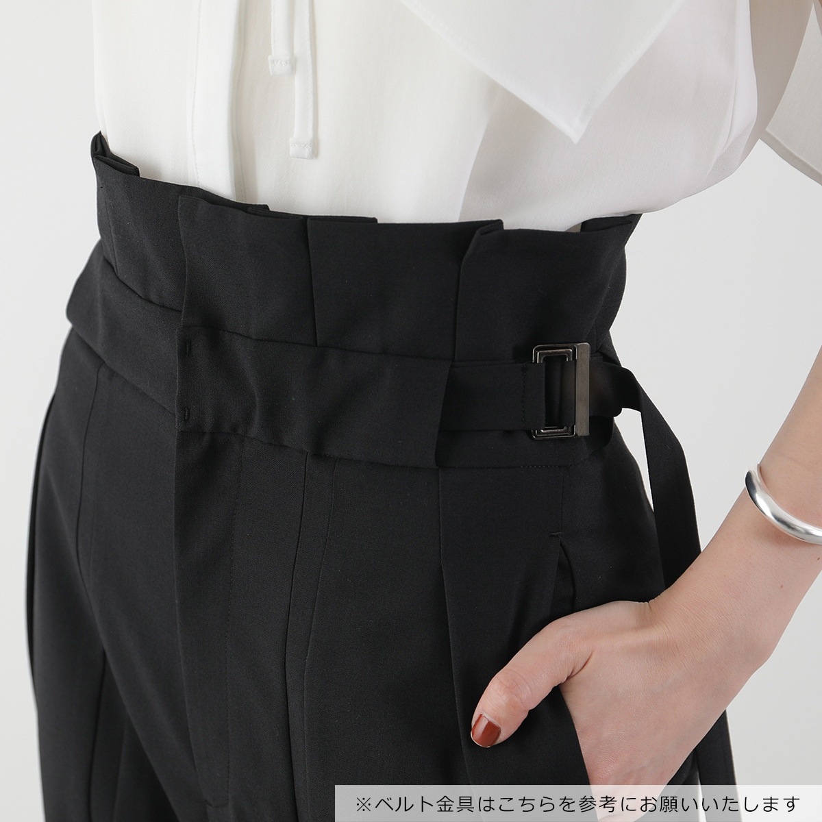 IORE イオレ スラックス FOLD PANTS フォールド IOR24AW-PT-001 レディース ハイウェスト プリーツ ベルト BLACK 【mega】 IORE イオレ スラックス FOLD PANTS フォールド IOR24AW-PT-001 レディース ハイウェスト プリーツ ベルト BLACK 【mega】