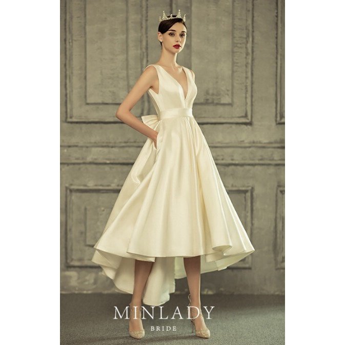 パーティードレス ワンピース 花嫁ミニドレス ウェディングドレス 可愛い蝶結び セクシーV襟 前に短