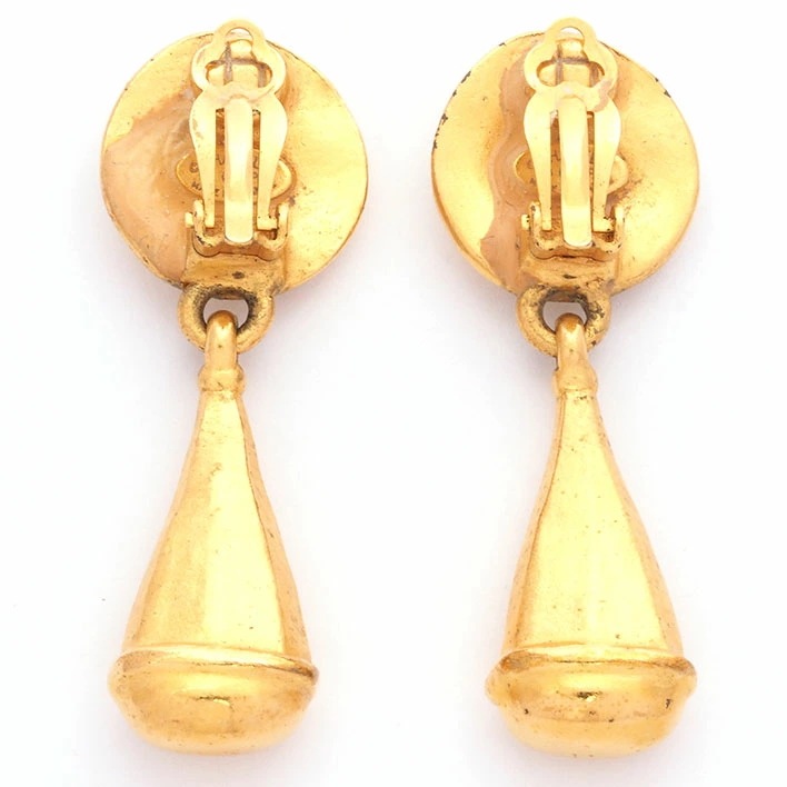 シャネル ココマーク 雫モチーフ スウィング クリップタイプ 【イヤリング】 シャネル ココマーク 雫モチーフ スウィング クリップタイプ 【イヤリング】