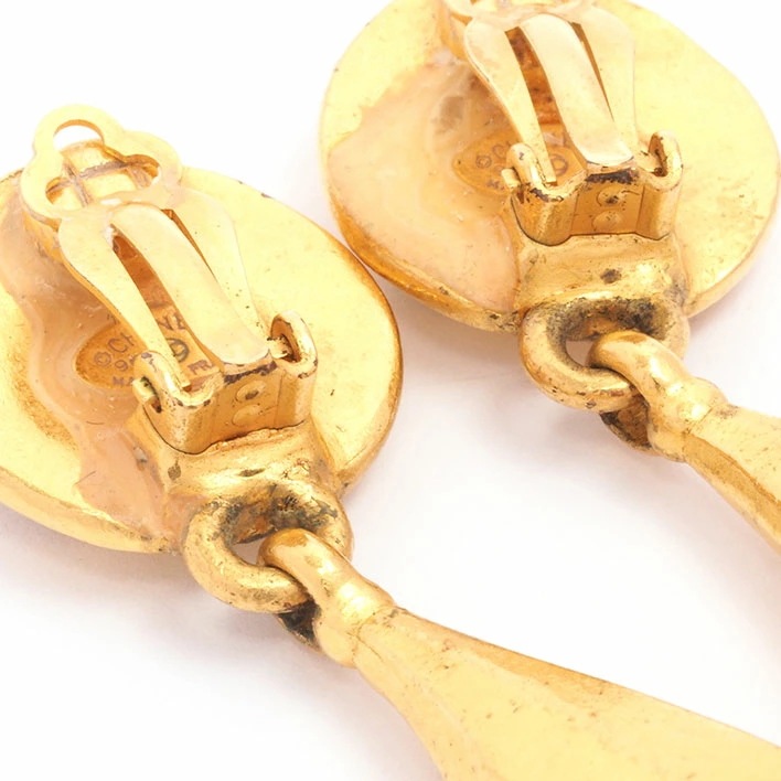 シャネル ココマーク 雫モチーフ スウィング クリップタイプ 【イヤリング】 シャネル ココマーク 雫モチーフ スウィング クリップタイプ 【イヤリング】