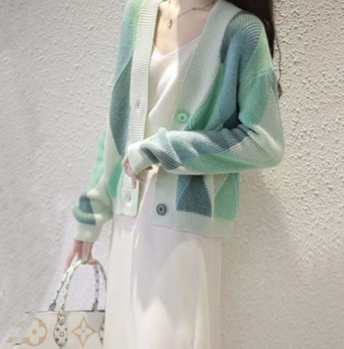 トップス デート カットソー ニットソー セーター カーディガン 袖あり 長袖 かわいい 大人可愛い きれいめ シンプル カジュアル 大人 上品 おしゃれ お洒落 主役級 存在感 春 秋 冬 10代 トップス デート カットソー ニットソー セーター カーディガン 袖あり 長袖 かわいい 大人可愛い きれいめ シンプル カジュアル 大人 上品 おしゃれ お洒落 主役級 存在感 春 秋 冬 10代