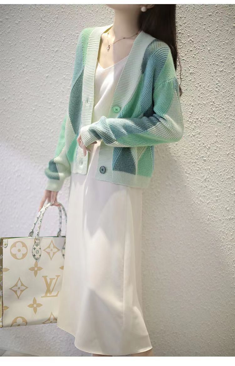 トップス デート カットソー ニットソー セーター カーディガン 袖あり 長袖 かわいい 大人可愛い きれいめ シンプル カジュアル 大人 上品 おしゃれ お洒落 主役級 存在感 春 秋 冬 10代 トップス デート カットソー ニットソー セーター カーディガン 袖あり 長袖 かわいい 大人可愛い きれいめ シンプル カジュアル 大人 上品 おしゃれ お洒落 主役級 存在感 春 秋 冬 10代