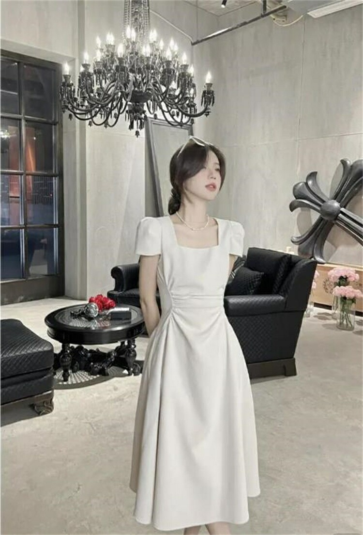 韓国ファッション ドレス 角襟ワンピース ギャザリング 半袖ワンピース 韓国ファッション ドレス 角襟ワンピース ギャザリング 半袖ワンピース