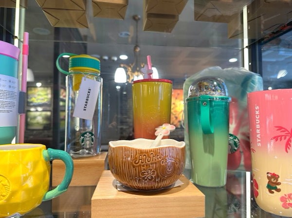 【海外限定】韓国　スターバックス　夏　2022年　マグカップ　カメ　ウミガメ Amazon.co.jp: 海外 スターバックス マグカップ 韓国 22 サマー
