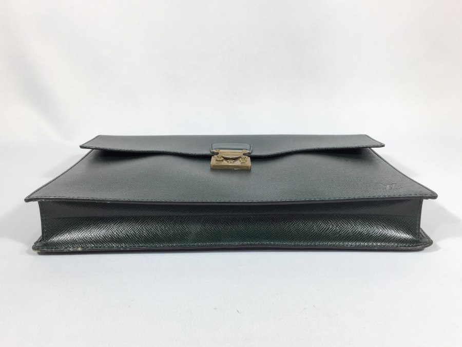 ビジネスバッグ タイガ セルヴィエット クラド M30074 グリーン 【中古品】