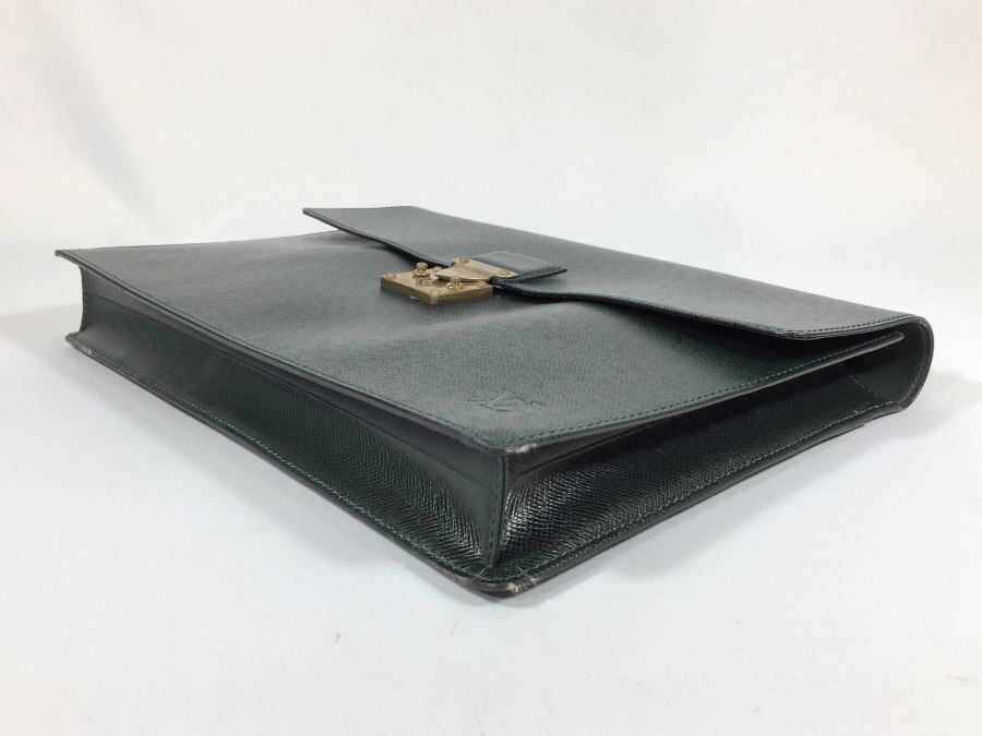 ビジネスバッグ タイガ セルヴィエット クラド M30074 グリーン 【中古品】