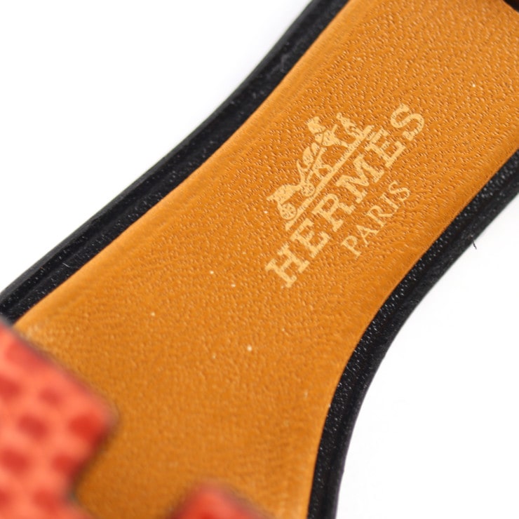 超美品 HERMES エルメス その他小物 - ORAN NANO オラン ナノ リザード ヴォーバトラー バッシュハンター サンギーヌ レッド系 ナチュラルサブレ ブラック サンダルモチーフ バッグ