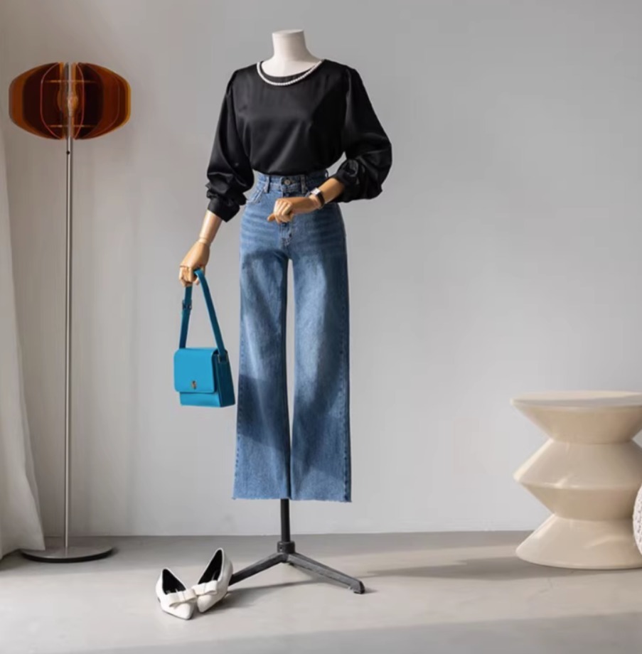 ボトムス パンツ Gパン ズボン ストレートパンツ デニムパンツ レギュラー丈 ストレート ファスナー ポケット デニム 大人可愛い きれいめ シンプル カジュアル おしゃれ お洒落 かっこいい