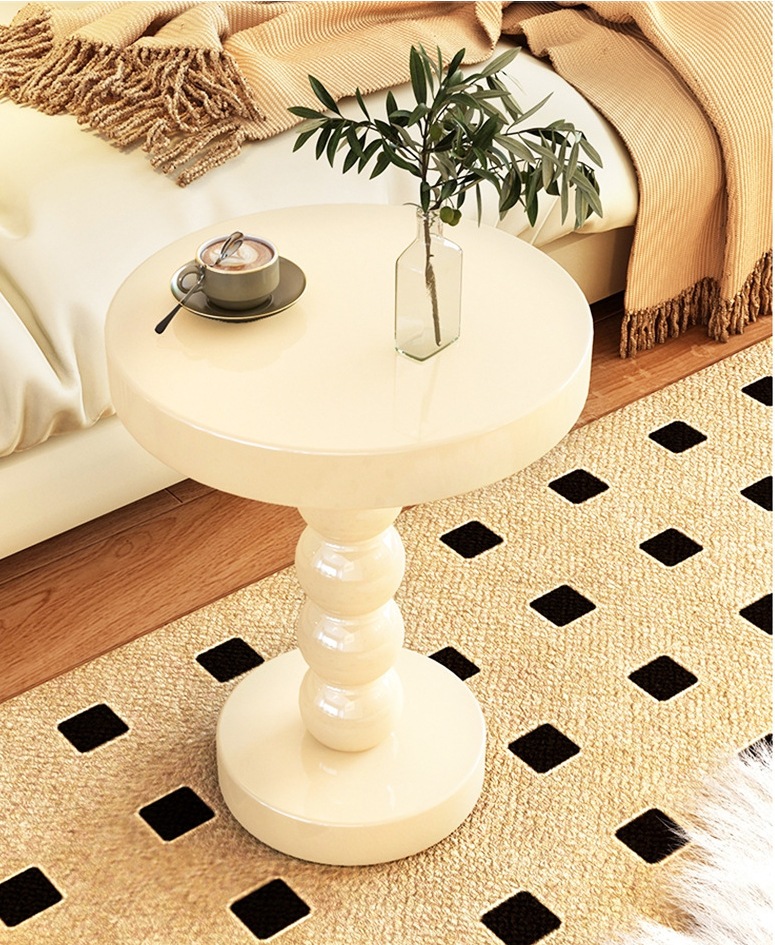 北欧風 レトロな木製 ソファサイドテーブル