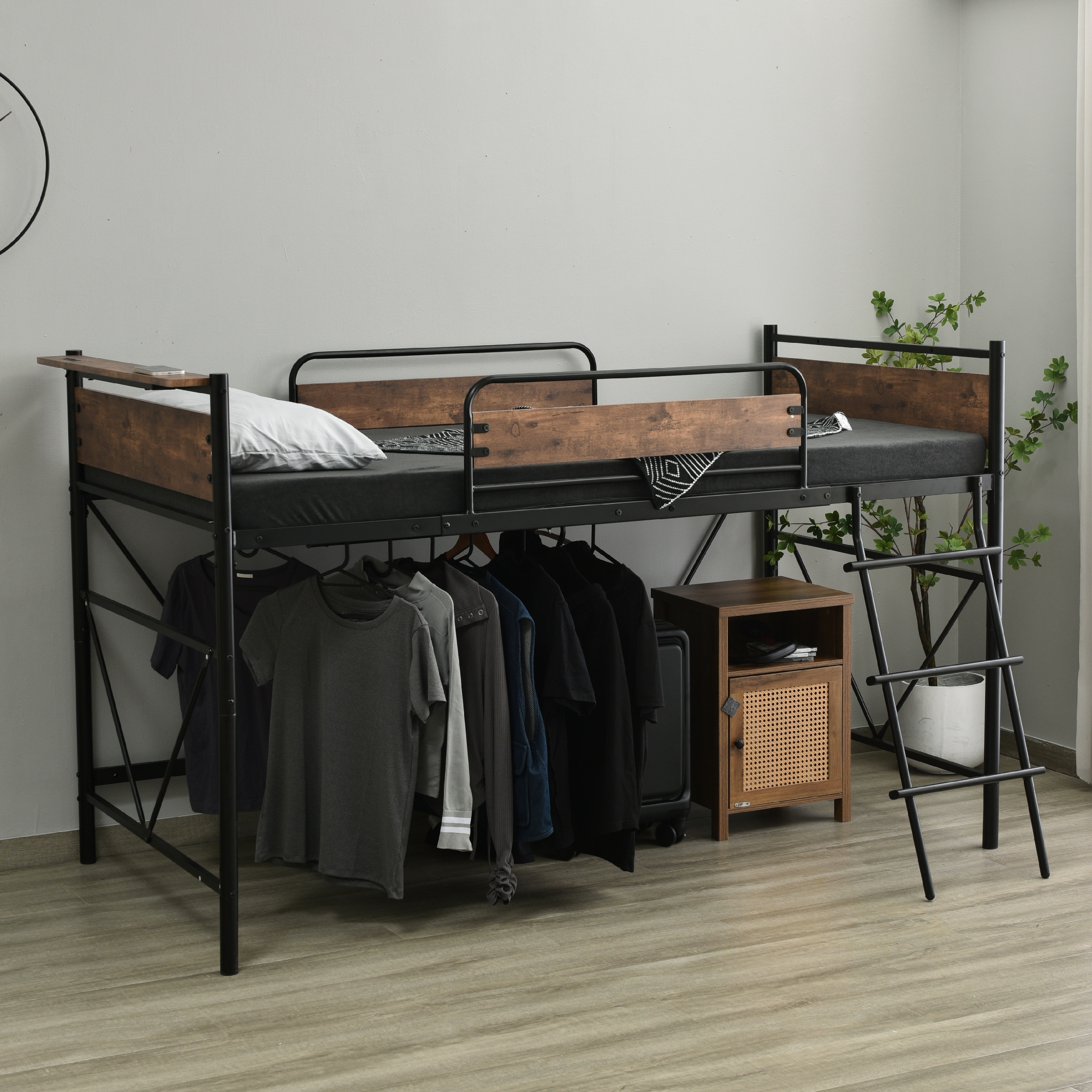 ロフトベッド パイプベッド シングル 耐荷重150kg 高さ125cm システムベッド ロータイプ ミドルタイプ 収納 北欧風 大人 一人暮らし ハンガーポール4本付属 送料無料 スチール 耐震 ベ