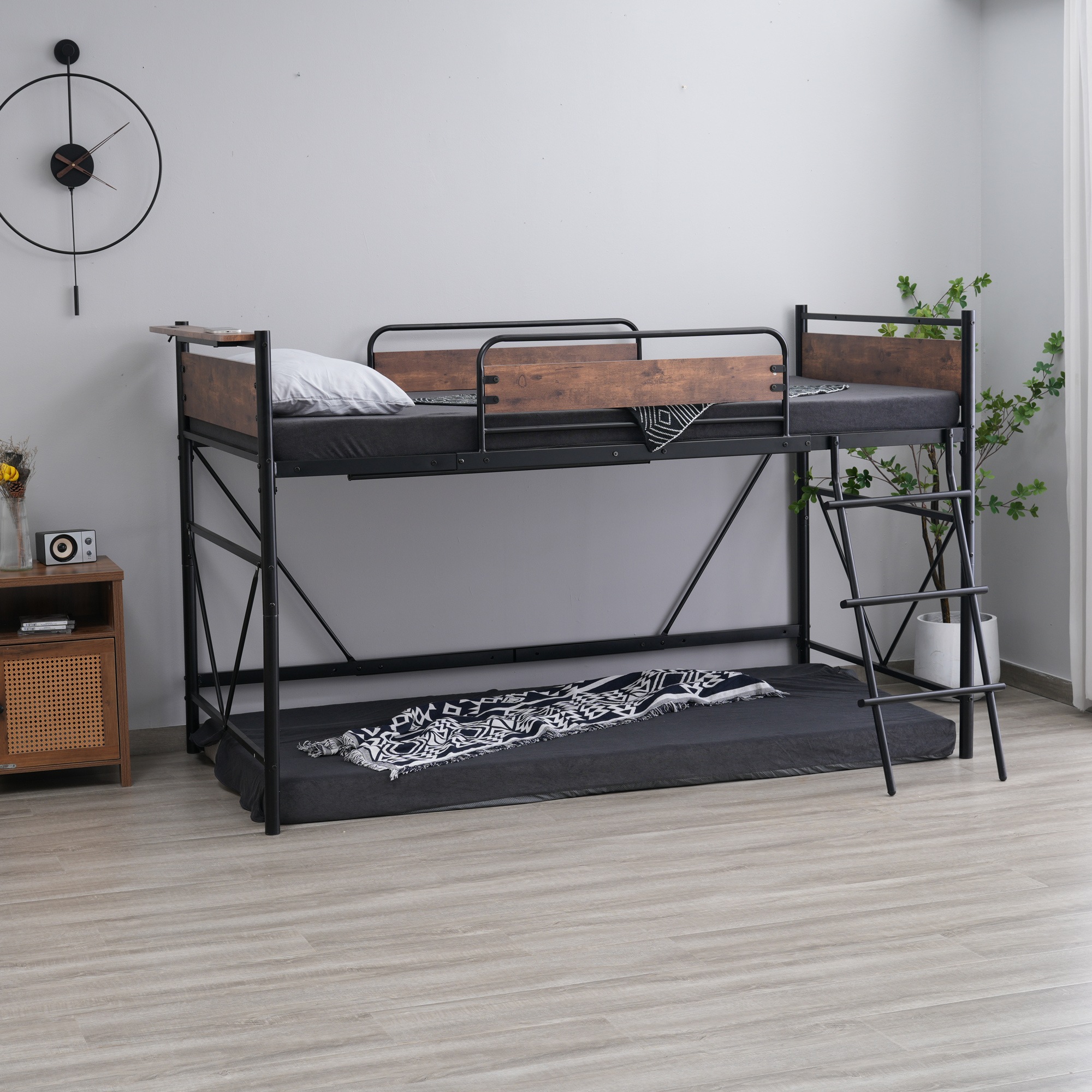 ロフトベッド パイプベッド シングル 耐荷重150kg 高さ125cm システムベッド ロータイプ ミドルタイプ 収納 北欧風 大人 一人暮らし ハンガーポール4本付属 送料無料 スチール 耐震 ベ