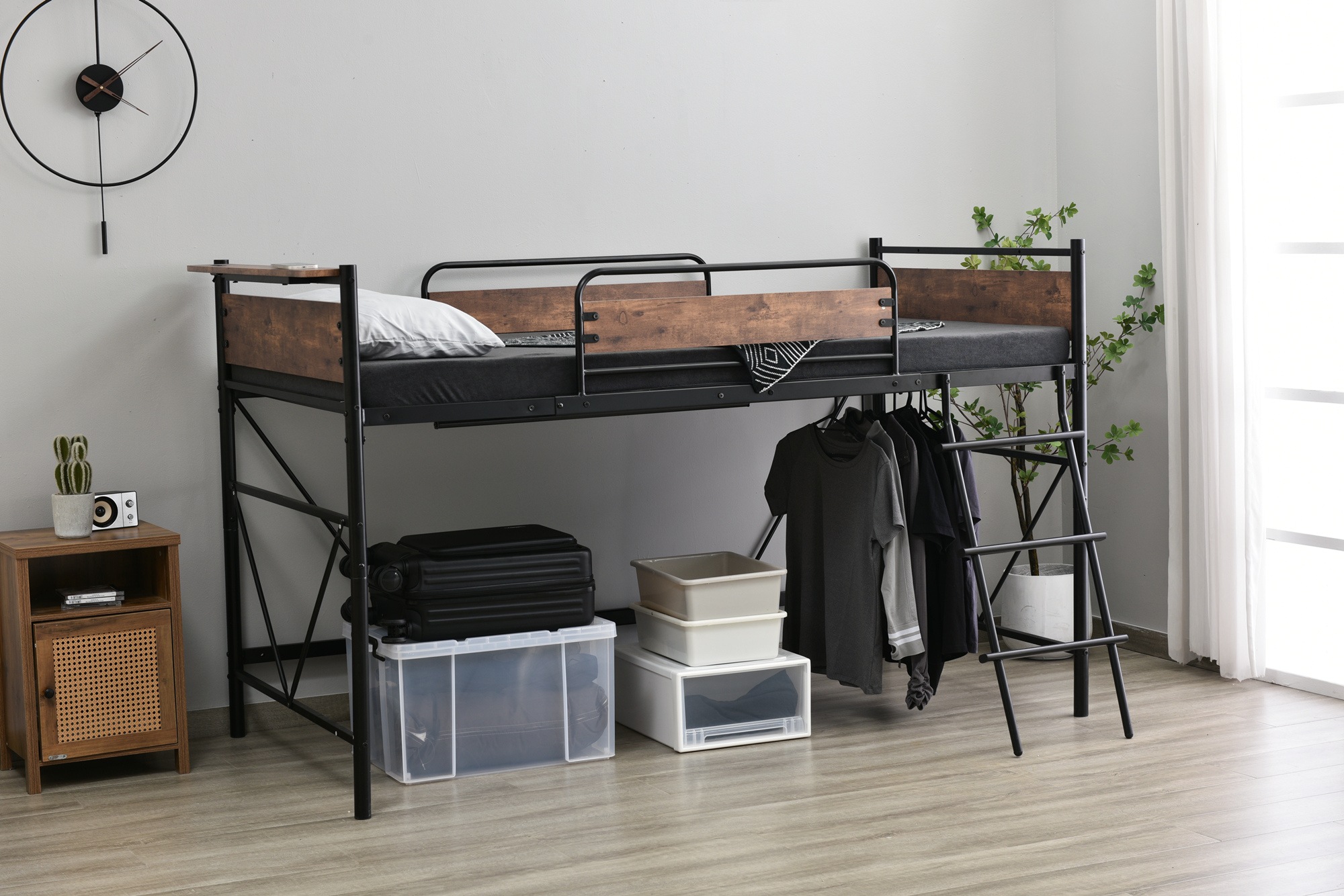 ロフトベッド パイプベッド シングル 耐荷重150kg 高さ125cm システムベッド ロータイプ ミドルタイプ 収納 北欧風 大人 一人暮らし ハンガーポール4本付属 送料無料 スチール 耐震 ベ