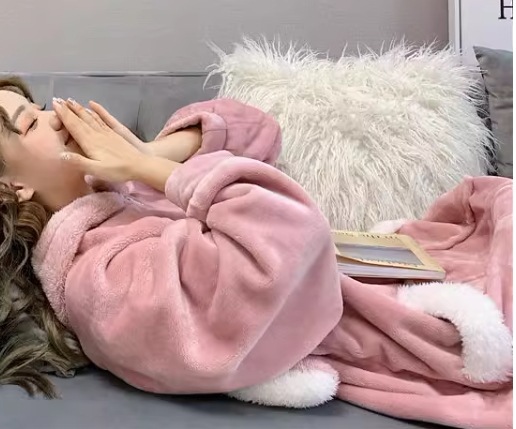 うさ耳 うさぎ レディース ルームウェア パジャマ 部屋着 オールインワン フルレングス ファスナー ポケット 前開き フード 厚手 ベルベット かわいい カジュアル おしゃれ ガーリー ルーズ