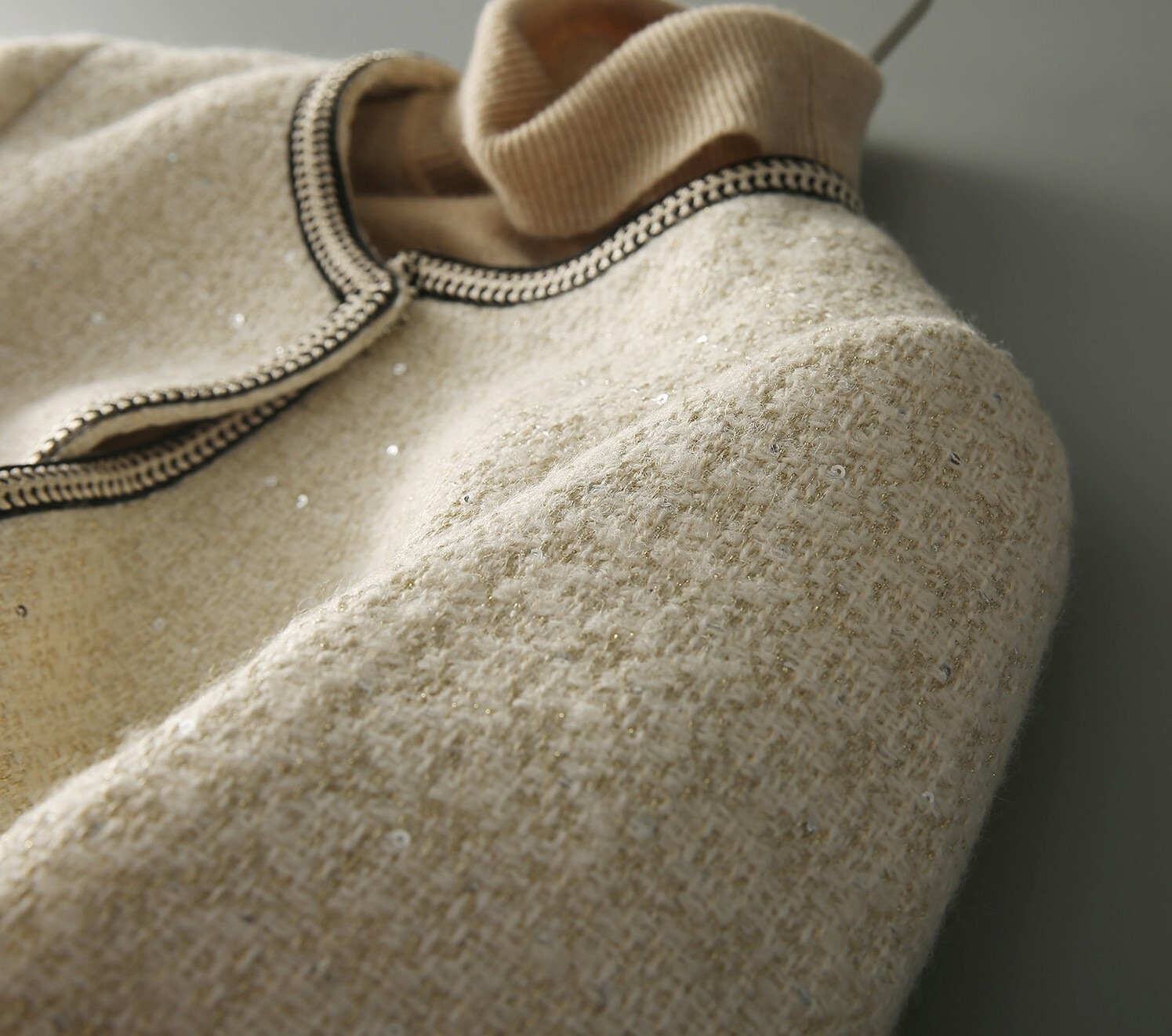 トップス アウター ジャケット 上着 ミディアム丈 袖あり 長袖 ラウンドネック 襟なし ノーカラー ストレート 前開き ポリエステル ウール ツイード かわいい 大人可愛い きれいめ シンプル