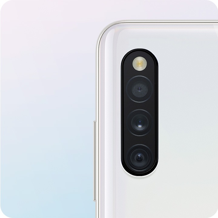 Galaxy A41 SC-41A ホワイト 64GB 有機EL アウトレット 特典付 docomo