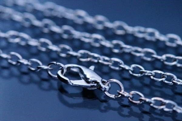 インディアンジュエリー ズニ族 マルチカラー 天然石 ターコイズ オニキス レッドオイスターシェル ホワイトマザーパール メンズ シルバー925 雫型 ペンダント ネックレス 写真左/写真右 インディアンジュエリー ズニ族 マルチカラー 天然石 ターコイズ オニキス レッドオイスターシェル ホワイトマザーパール メンズ シルバー925 雫型 ペンダント ネックレス 写真左/写真右