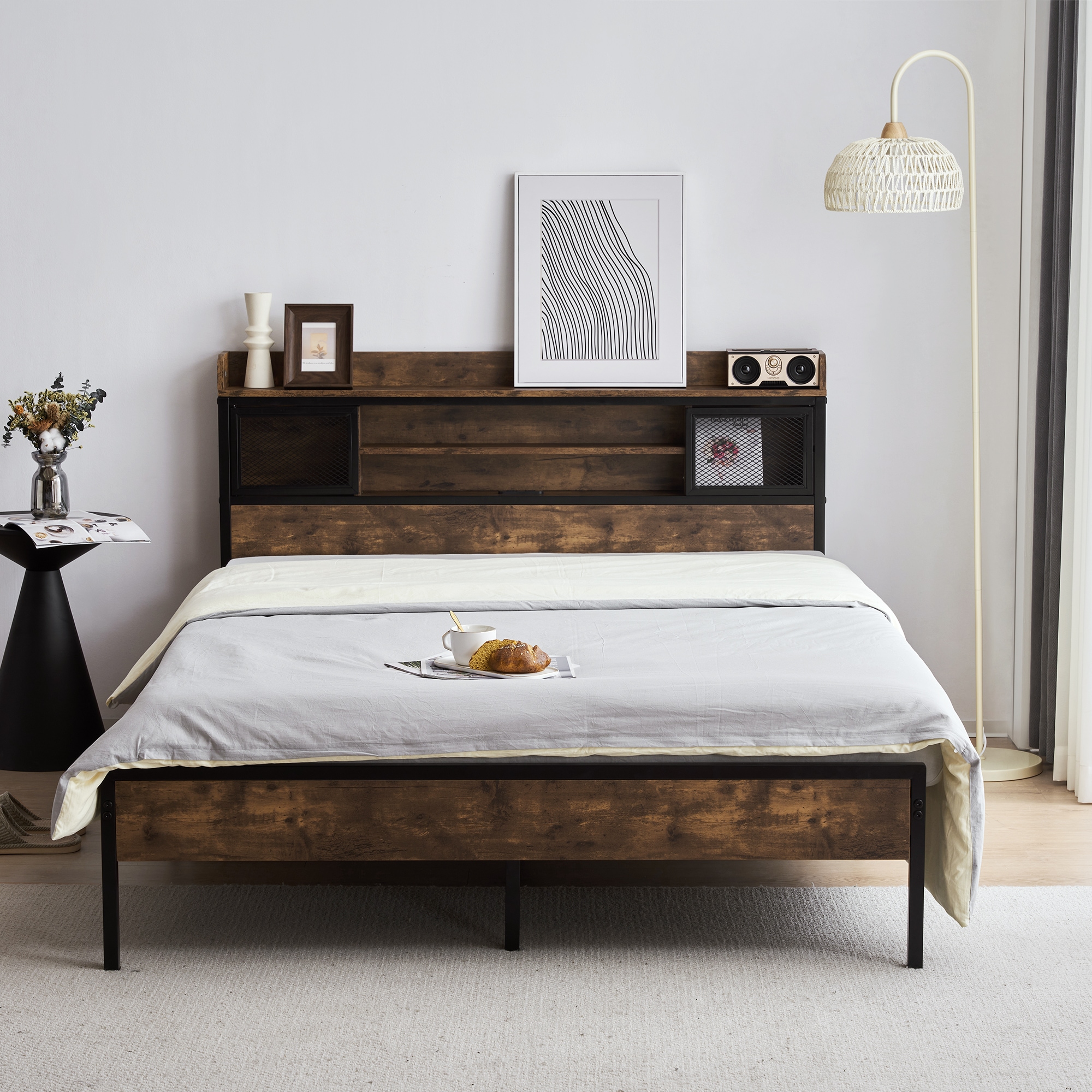 大人気！D ベッドフレームダブルベッド パイプベッド コンセント付き BLACK 大人気！D ベッドフレームダブルベッド パイプベッド コンセント付き