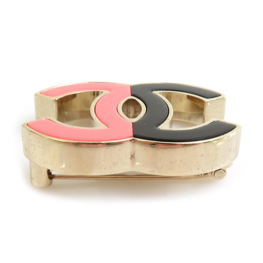 シャネル CHANEL ブローチ ココマーク メタル/レジン ゴールド/ブラック/ピンク レディース e60643i シャネル CHANEL ブローチ ココマーク メタル/レジン ゴールド/ブラック/ピンク レディース e60643i