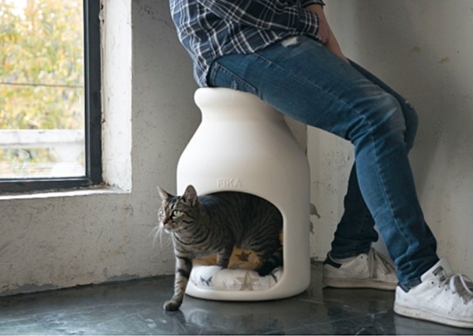 FIKA STOOL HOUSE SET 君は家に僕は椅子に差別化されたデザイン 猫隠れ家 衛生的な水掃除が可能 韓国製品 二色
