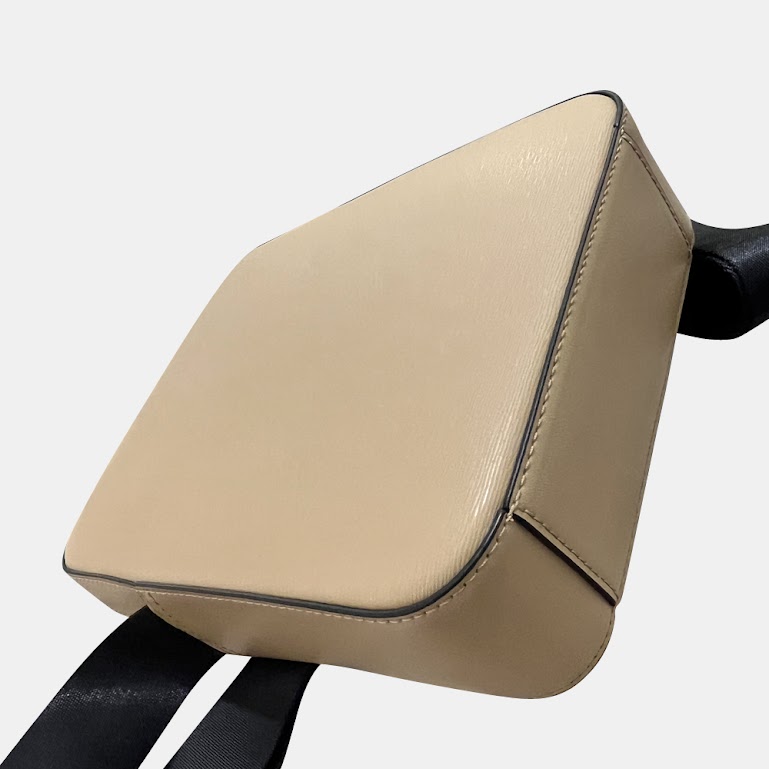 即発 アウトレットメンズ ショルダーバッグ 37F3COLC6U-CAMEL【Original Wrapping】 即発 アウトレットメンズ ショルダーバッグ 37F3COLC6U-CAMEL【Original Wrapping】