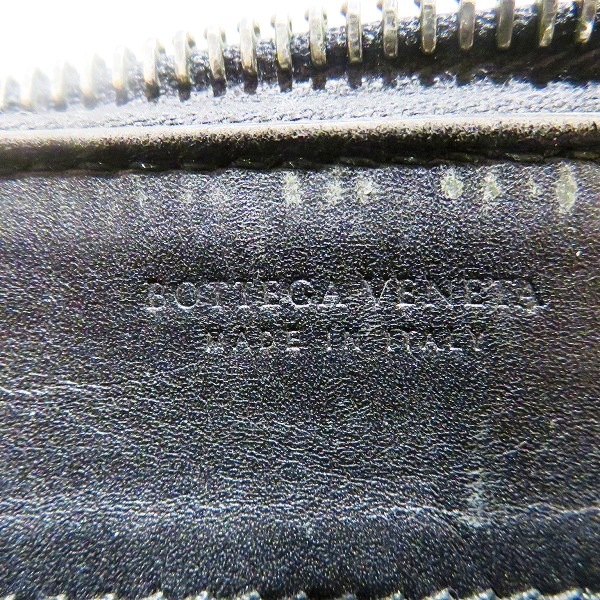 ボッテガ・ヴェネタ イントレチャート ラウンドファスナー 114076V4651 長財布 【中古】