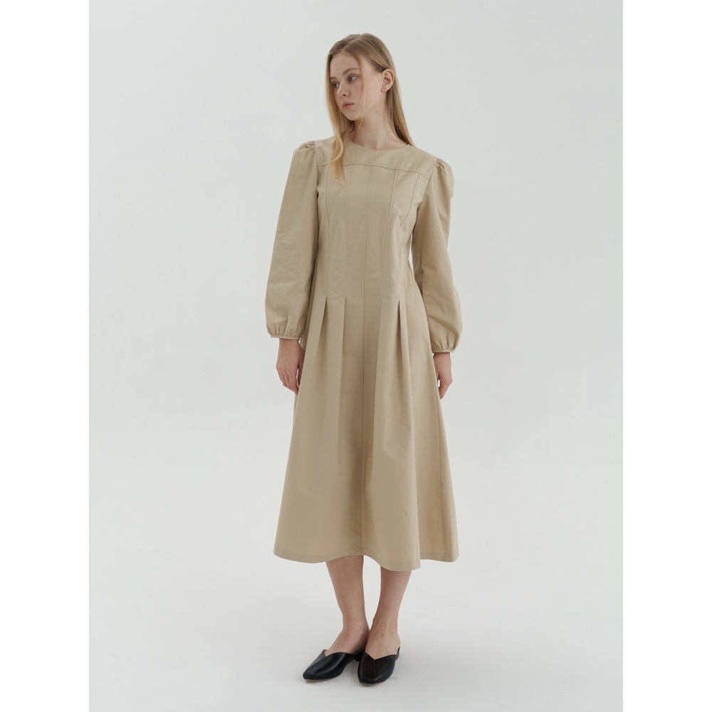 KINDABABY ベージュフレンチムードワンピース