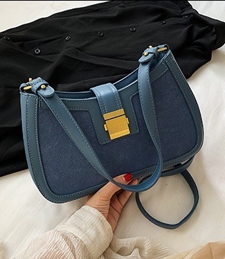 4色 ショルダーバッグ ハンドバッグ レディース 肩掛け 大人 軽量 小さめ 2way カジュアル かわいい 大容量 ファスナー付き 通勤 韓国ファッション 仕事用カバン スクエア 横長 ラウンド型 4色 ショルダーバッグ ハンドバッグ レディース 肩掛け 大人 軽量 小さめ 2way カジュアル かわいい 大容量 ファスナー付き 通勤 韓国ファッション 仕事用カバン スクエア 横長 ラウンド型