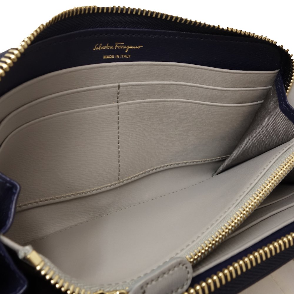 ラウンドファスナー ガンチョシティ 長財布 レザー ネイビー / 083468【中古】