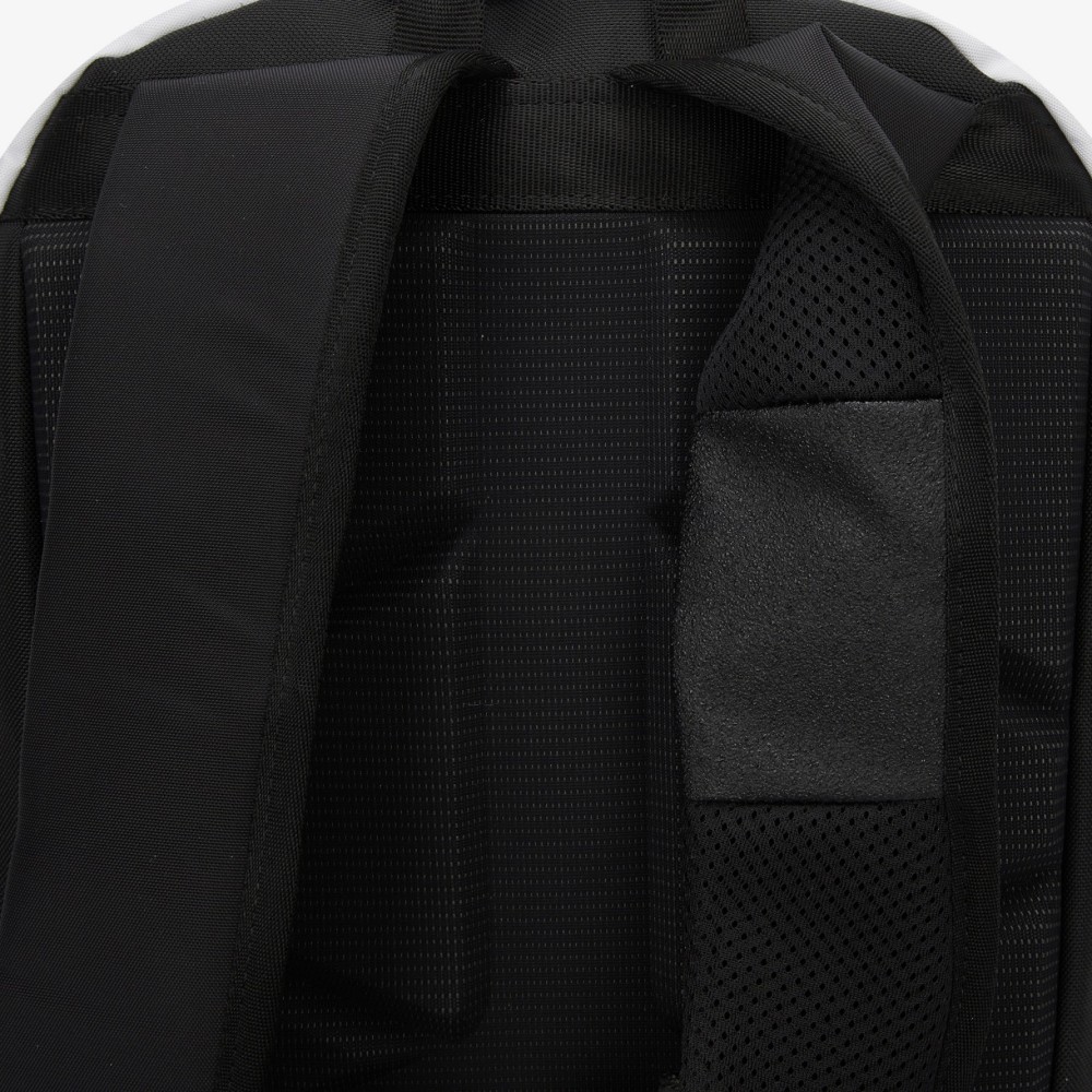 ノースフェイス リュック THE NORTH FACE レディース メンズ BEAVERTON BACKPACK 韓国限定 バックパック バッグ リュックサック デイパック A4収納 通勤通学