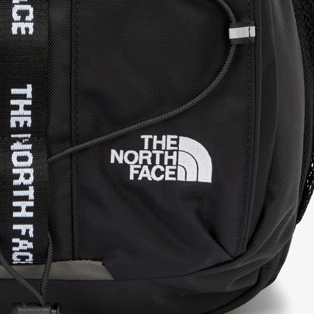 ノースフェイス リュック THE NORTH FACE レディース メンズ BEAVERTON BACKPACK 韓国限定 バックパック バッグ リュックサック デイパック A4収納 通勤通学
