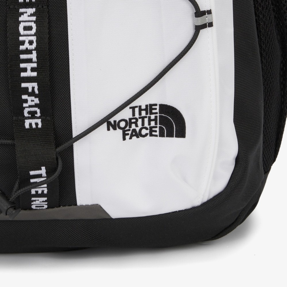 ノースフェイス リュック THE NORTH FACE レディース メンズ BEAVERTON BACKPACK 韓国限定 バックパック バッグ リュックサック デイパック A4収納 通勤通学
