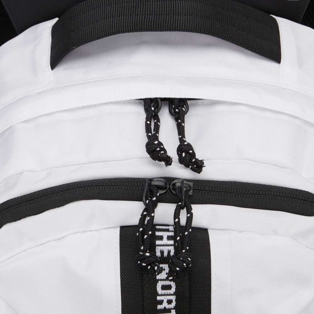 ノースフェイス リュック THE NORTH FACE レディース メンズ BEAVERTON BACKPACK 韓国限定 バックパック バッグ リュックサック デイパック A4収納 通勤通学