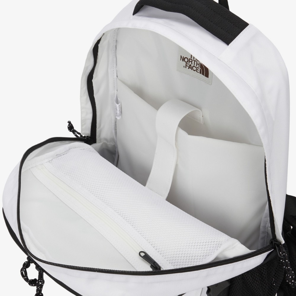 ノースフェイス リュック THE NORTH FACE レディース メンズ BEAVERTON BACKPACK 韓国限定 バックパック バッグ リュックサック デイパック A4収納 通勤通学