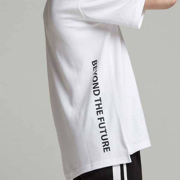 Qoo10] TEEAZSTUDIO BTS ジン 半袖tシャツJIN着用 U