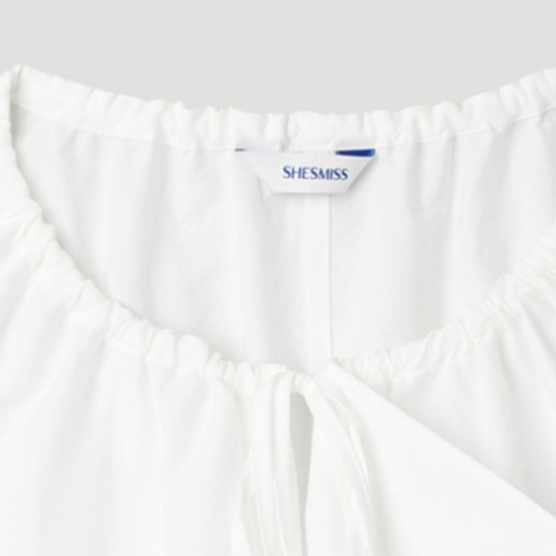 [シーズミス] フリルストリングブラウス_SWWBLP22150_OW