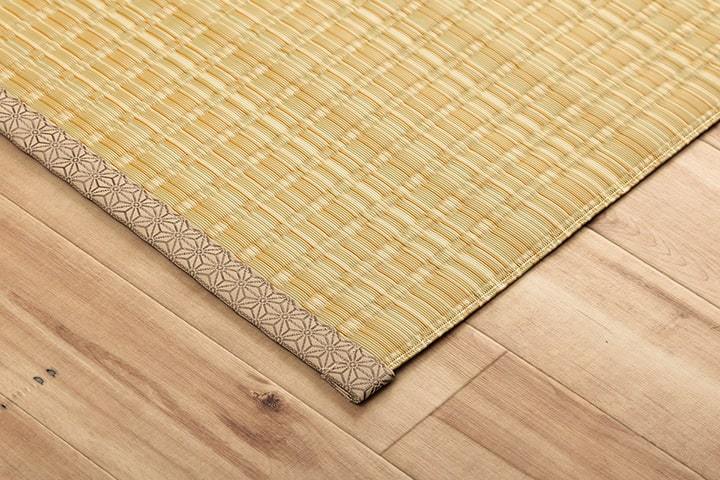ラグ ラグマット 8畳 おしゃれ い草風 夏 ラグ カーペット 洗える 上敷き PP ラグ ござ ダイニングラグ 日本製 和風 撥水 いぐさ風 団地間8畳 約340×340cm