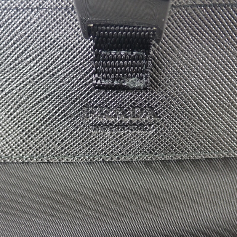 レザー スマートフォンケース 2ZH108_2DMH_F0002 ショルダーバッグ サフィアーノ ナイロン ブラック シルバー金具 レディース【Aランク】 レザー スマートフォンケース 2ZH108_2DMH_F0002 ショルダーバッグ サフィアーノ ナイロン ブラック シルバー金具 レディース【Aランク】