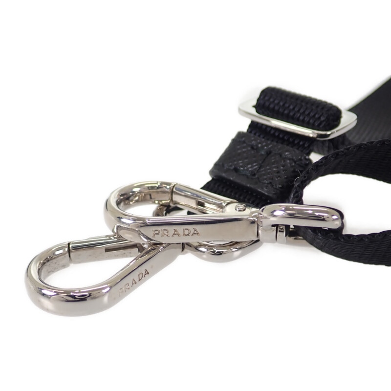 レザー スマートフォンケース 2ZH108_2DMH_F0002 ショルダーバッグ サフィアーノ ナイロン ブラック シルバー金具 レディース【Aランク】 レザー スマートフォンケース 2ZH108_2DMH_F0002 ショルダーバッグ サフィアーノ ナイロン ブラック シルバー金具 レディース【Aランク】