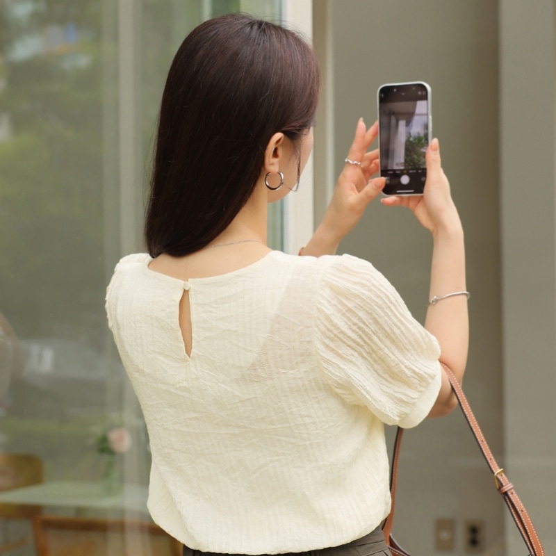 クリック＆ファニーロザンヌピンタックパフブラウス