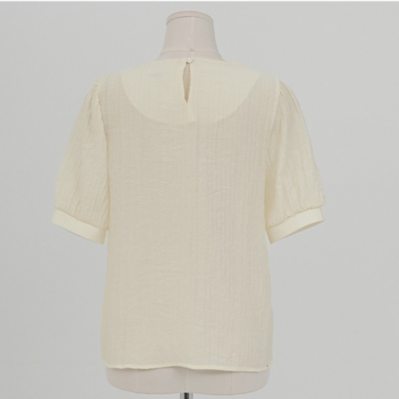 クリック＆ファニーロザンヌピンタックパフブラウス