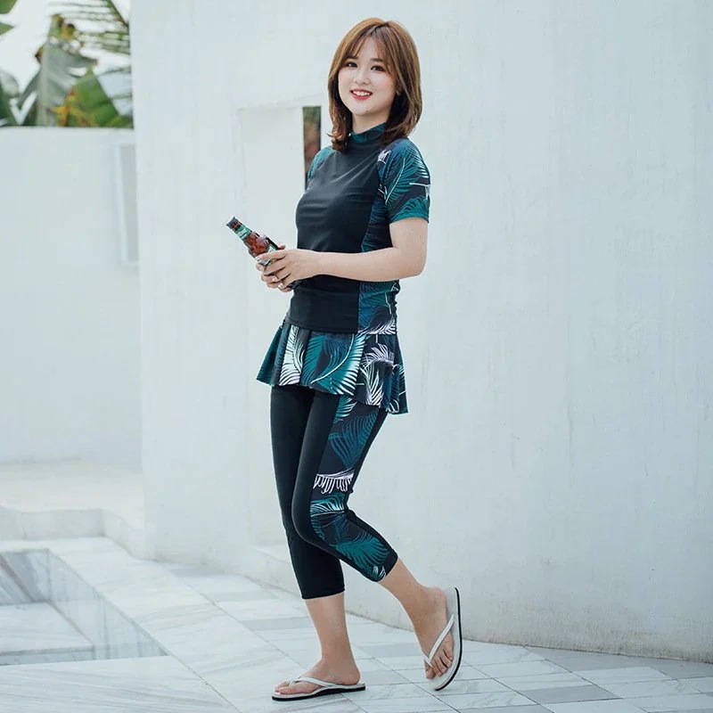 大人 き競技競泳 ぽっちゃり 温泉 水着 スカート付 セパレート 3点セット 水着 フィットネス 体型カバー 海水浴 半袖 レディース ママ水着 水着 大きいサイズ